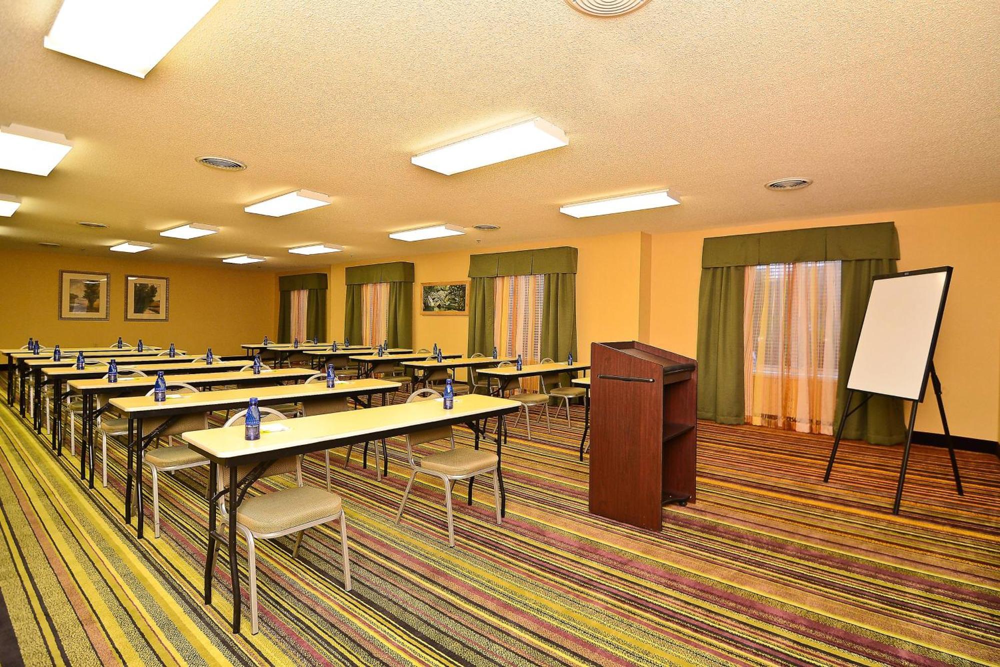 Fairfield Inn & Suites Cherokee Exterior foto